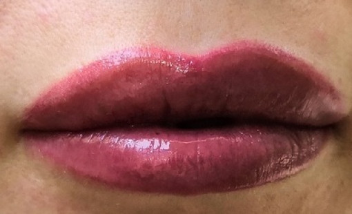 Перманентный макияж губ